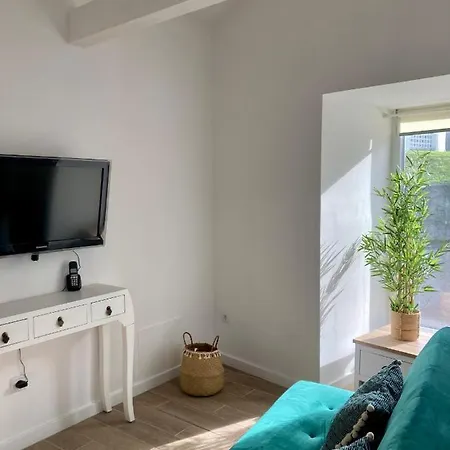 Vakantiehuis Confortavel A 2 Min Da *